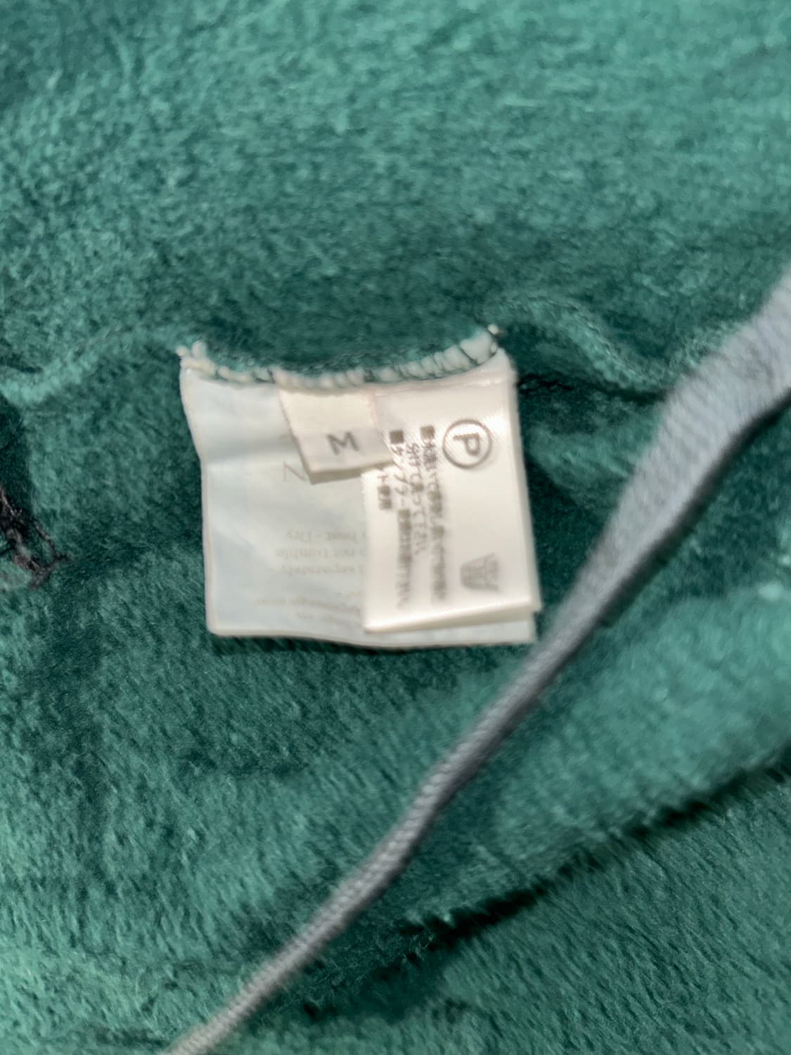 발망 데카르넹 시즌 후드티 상품이미지5