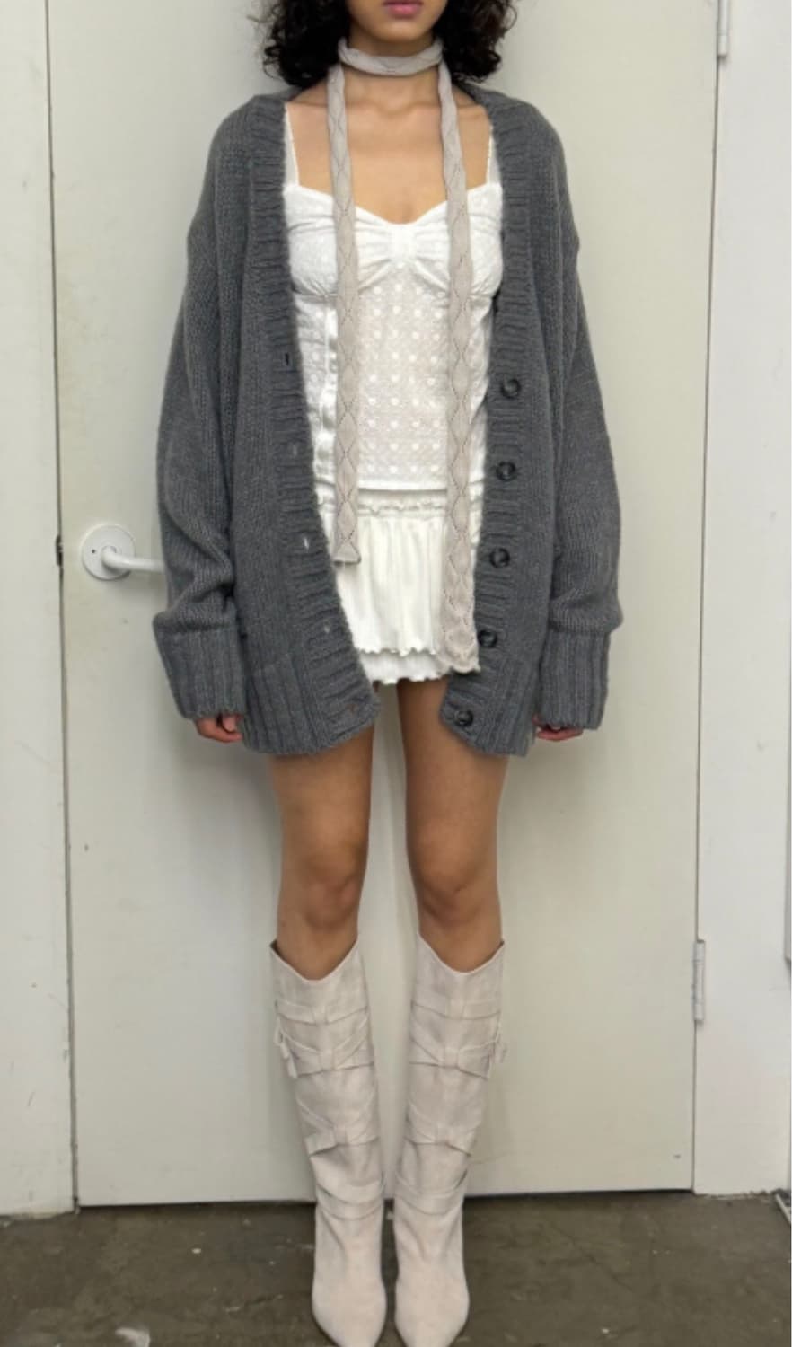 쓰리타임즈 루즈 피넛 가디건 상품이미지1