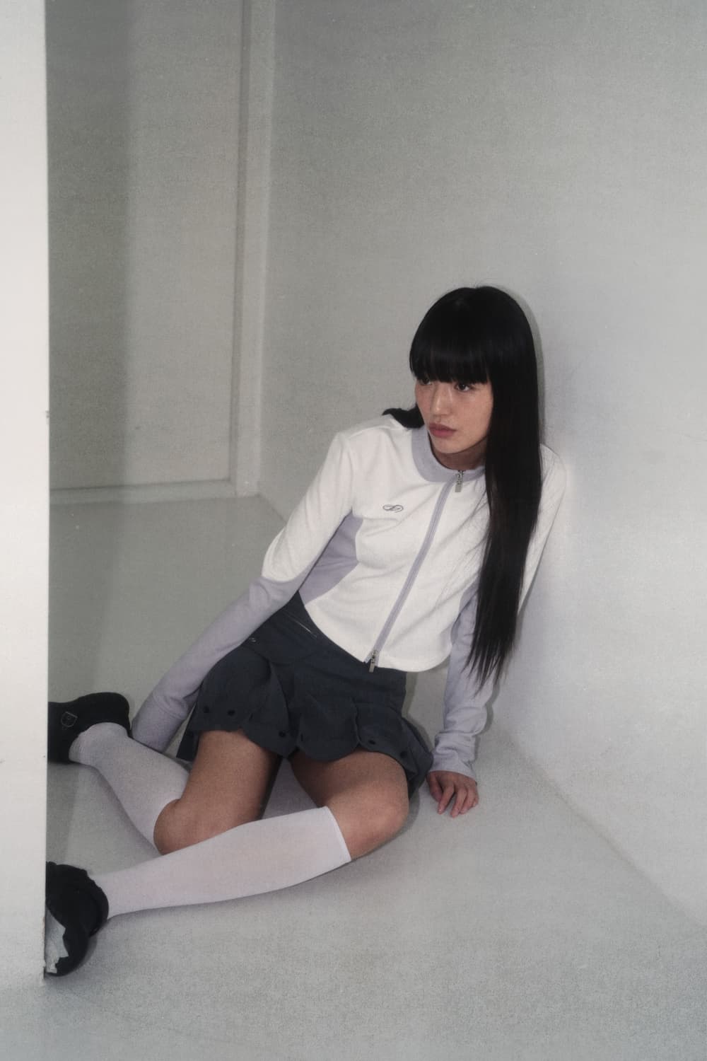 허그유어스킨 슬림 져지 크롭 자켓 화이트 상품이미지2