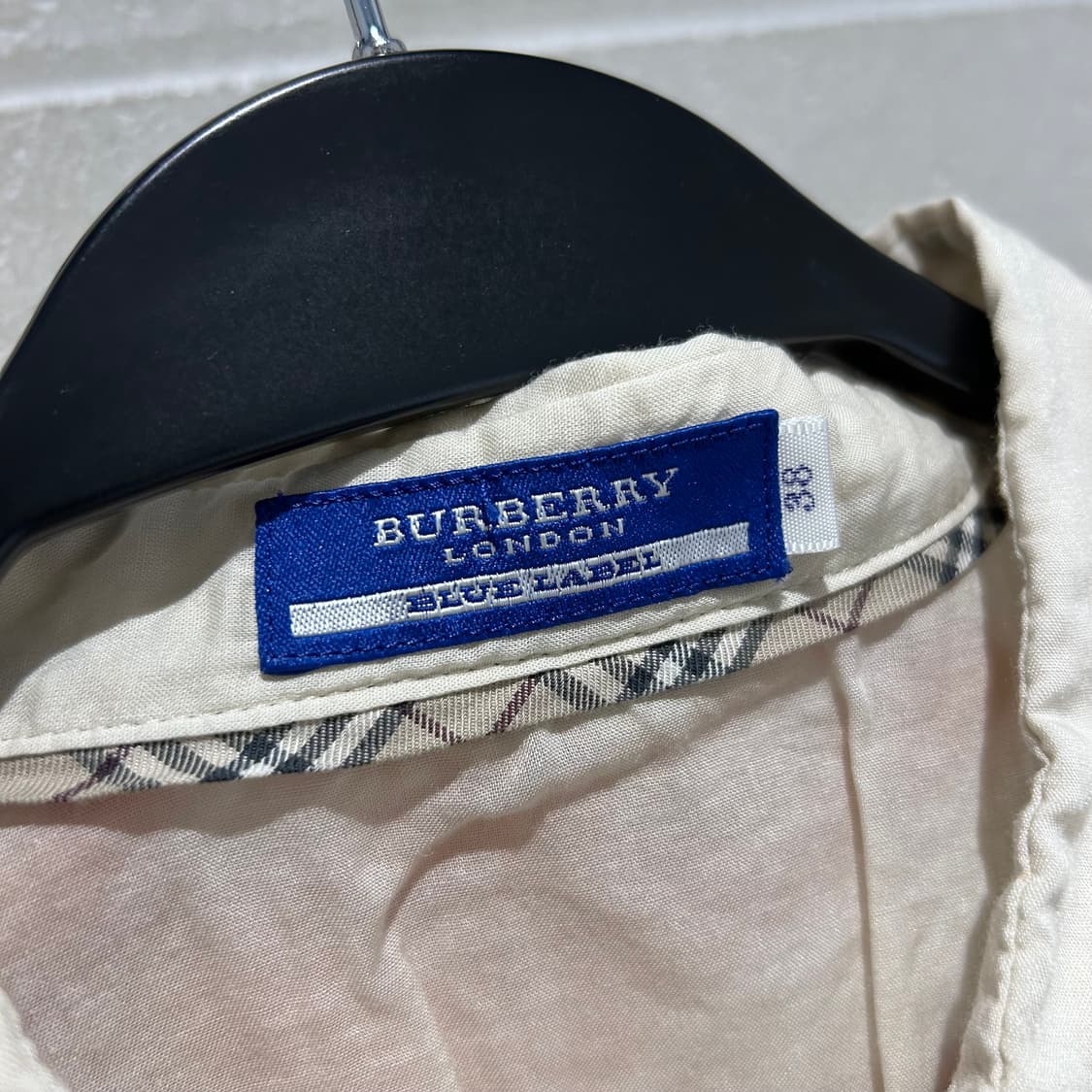 Burberry Ivory Lyocell Shirts 상품이미지9