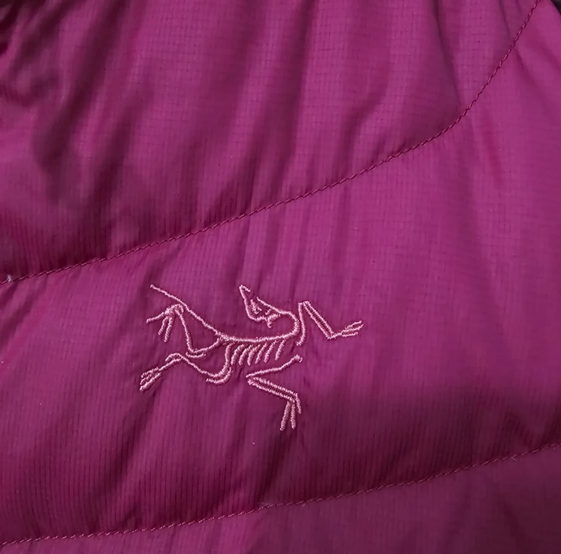 아크테릭스 세륨 경량 다운 자켓 ~66 상품이미지4