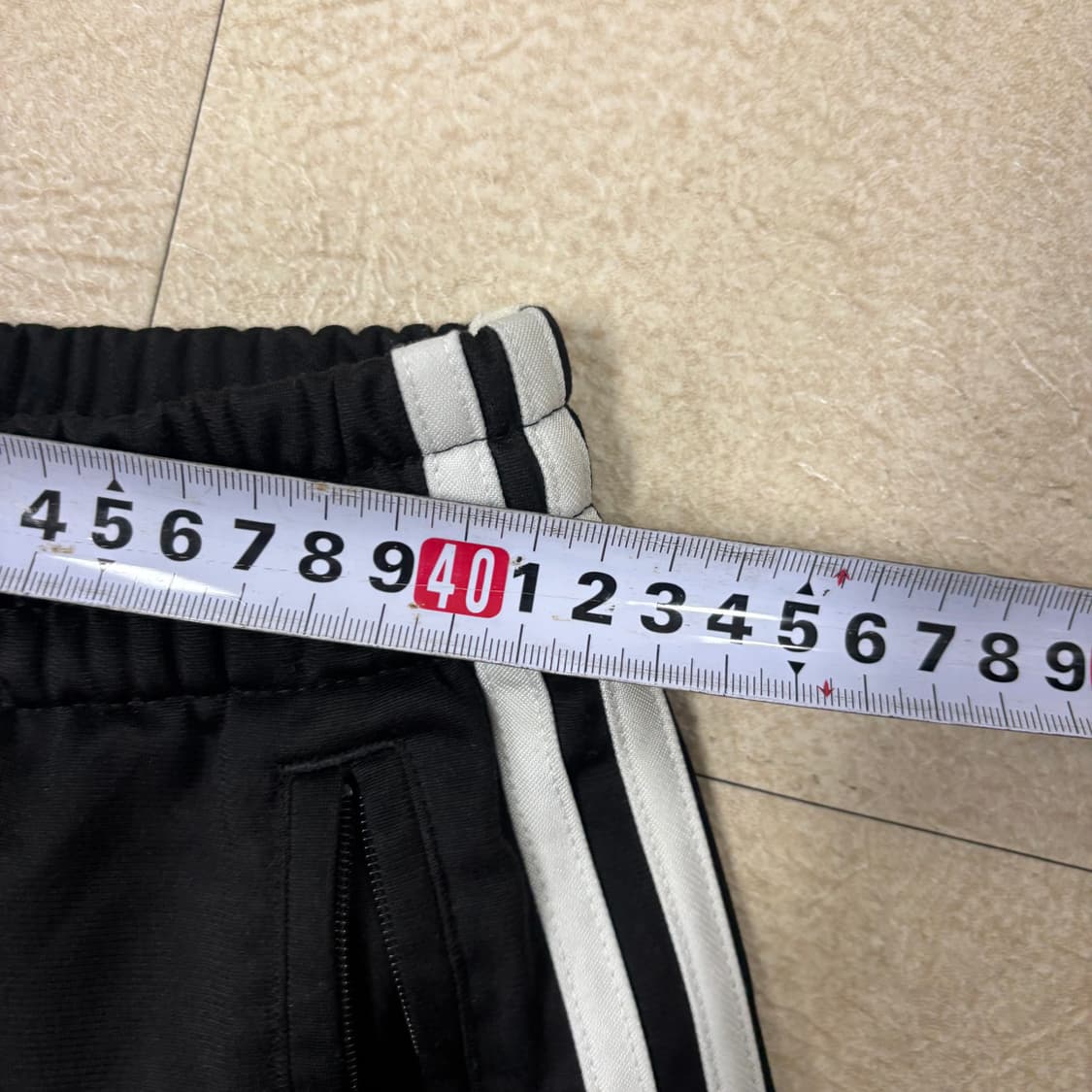 아디다스 오리지널 삼선 블랙 반바지 상품이미지5