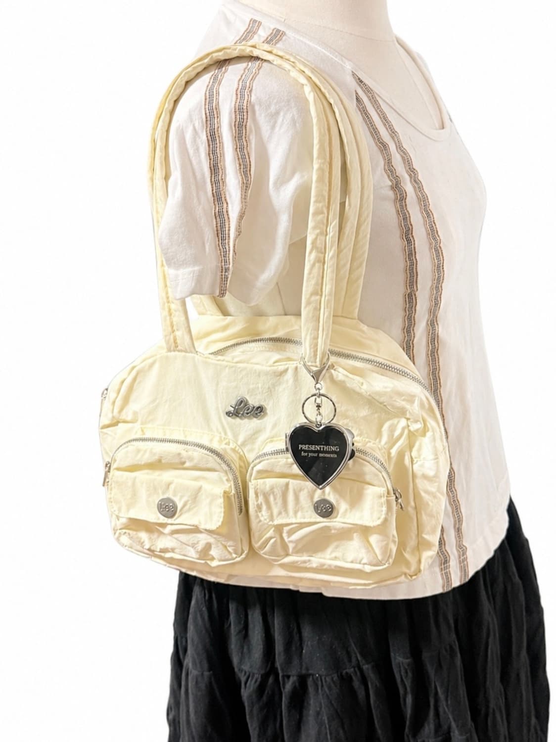 Lee 키치 나일론 숄더백 멀티포켓 크림 상품이미지1