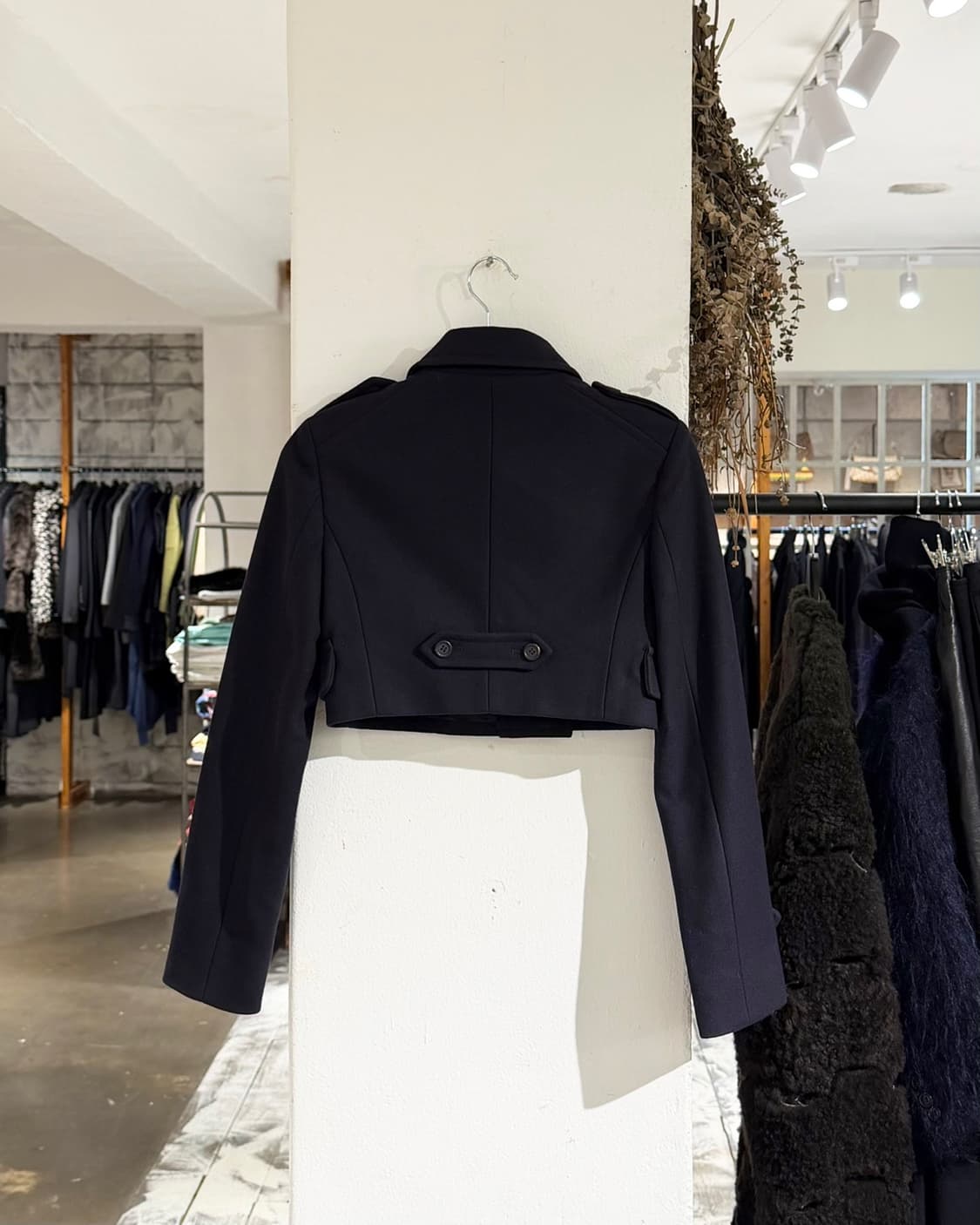 미우미우 다크네이비 더블브레스티드 크롭 피코트 상품이미지7