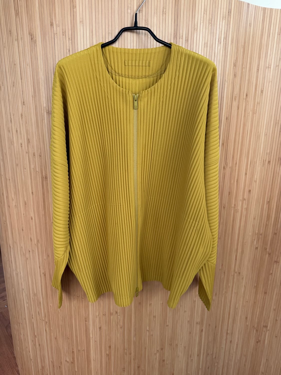 옴므플리세 자켓 3사이즈 상품이미지1