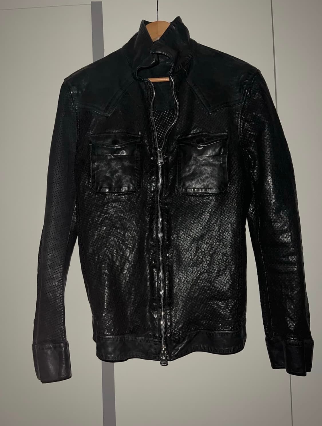 Isamu Katayama Backlash 캥거루 스킨 펀칭 레더 자켓 상품이미지1