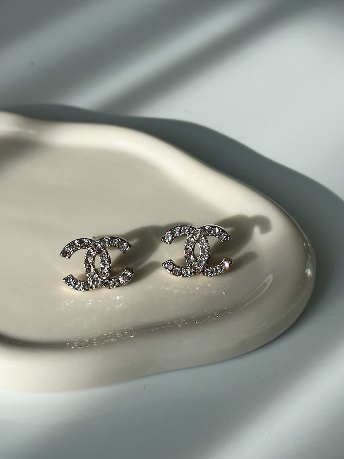 샤넬 크리스탈 귀걸이 골드 업사이클링 상품이미지2