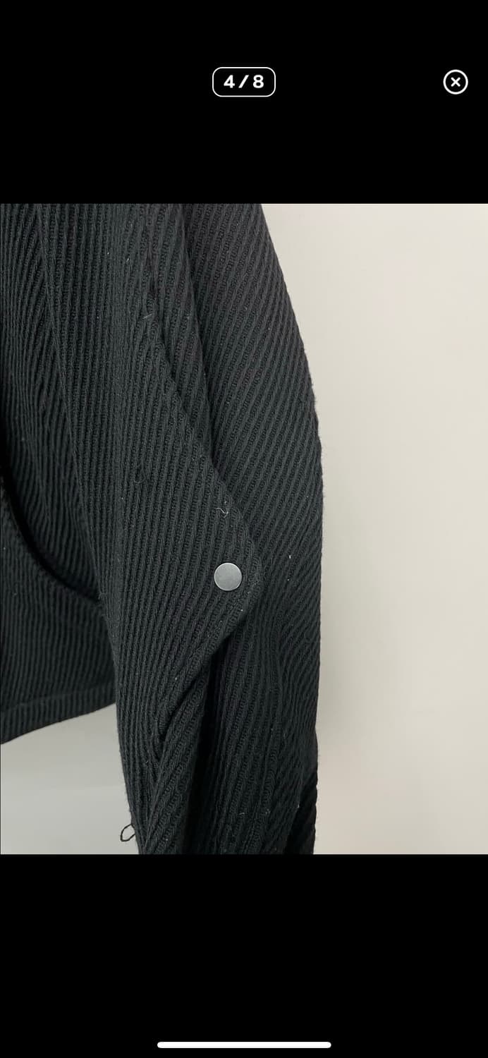 인사일런스 블랙 시메트리 폴딩 자켓 A3203 상품이미지4