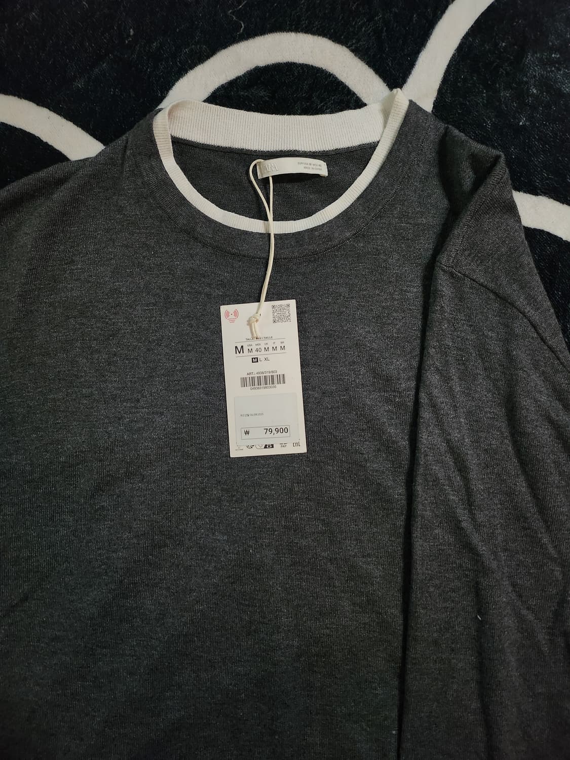 Zara 콘트라스트 니트 스웨터 상품이미지2