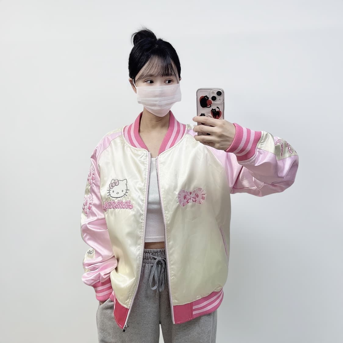 헬로키티 굿즈 키티 자수 스카잔 자켓 핑크 상품이미지1