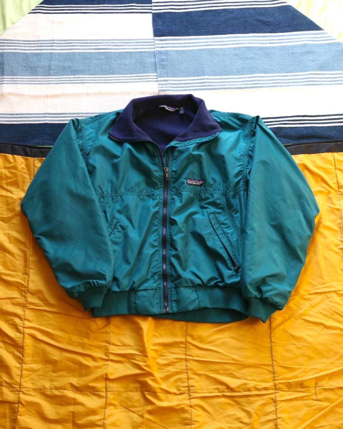 파타고니아 90s 쉘드 신칠라 자켓 딥 틸 S 상품이미지1