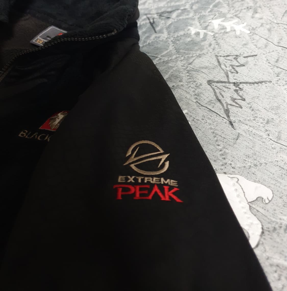 블랙야크 익스트림 피크 폴라텍 기모 짚업자켓 (90) 상품이미지4