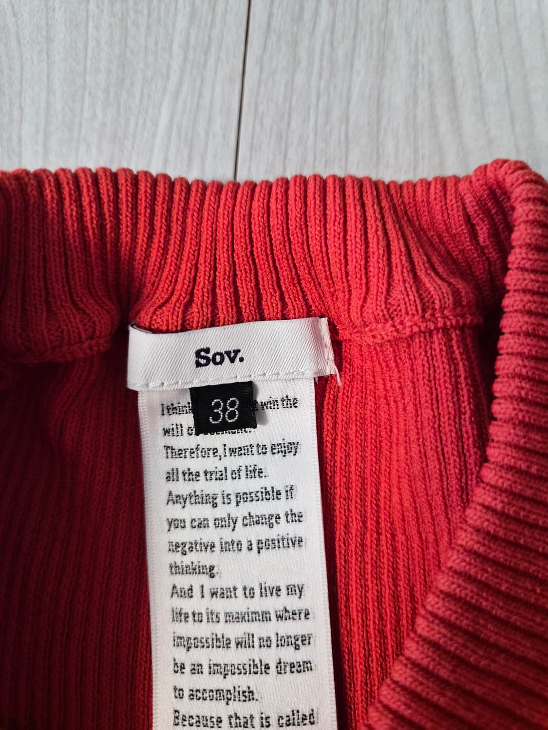 Sov. 견장 버튼 골지 니트 (코랄 레드/상태 최상) 상품이미지5