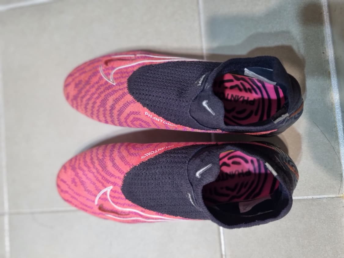 나이키 팬텀 GX DF 축구화 275 상품이미지1