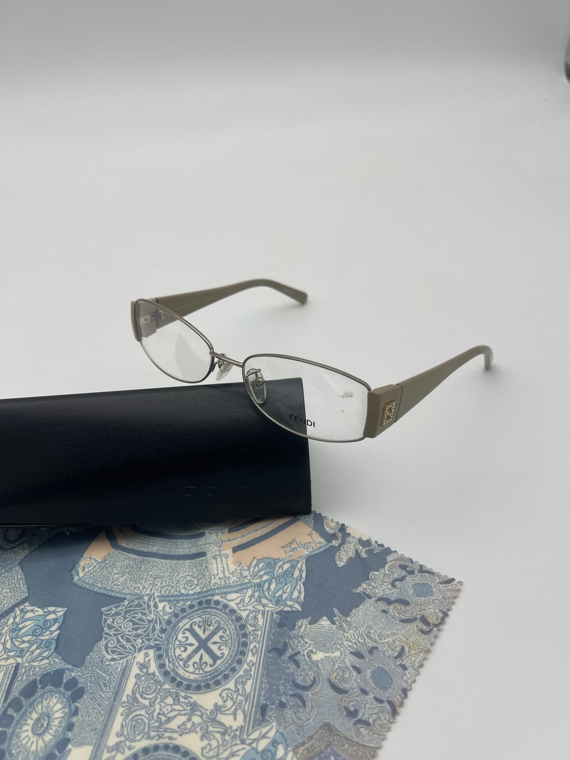 펜디 FENDI 메탈 캣아이 안경 F606R 상품이미지3