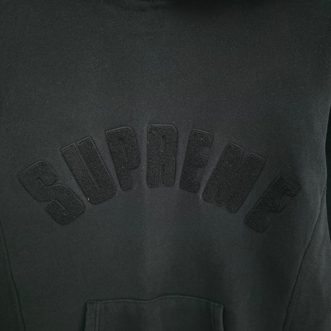 [L] 슈프림 아크로고 블랙 후드티 상품이미지4