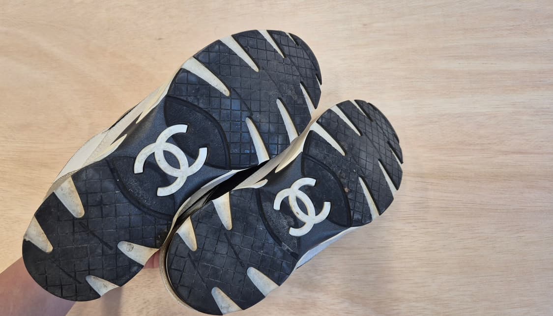 샤넬 펄 로고 스니커즈(운동화) 38.5 상품이미지5