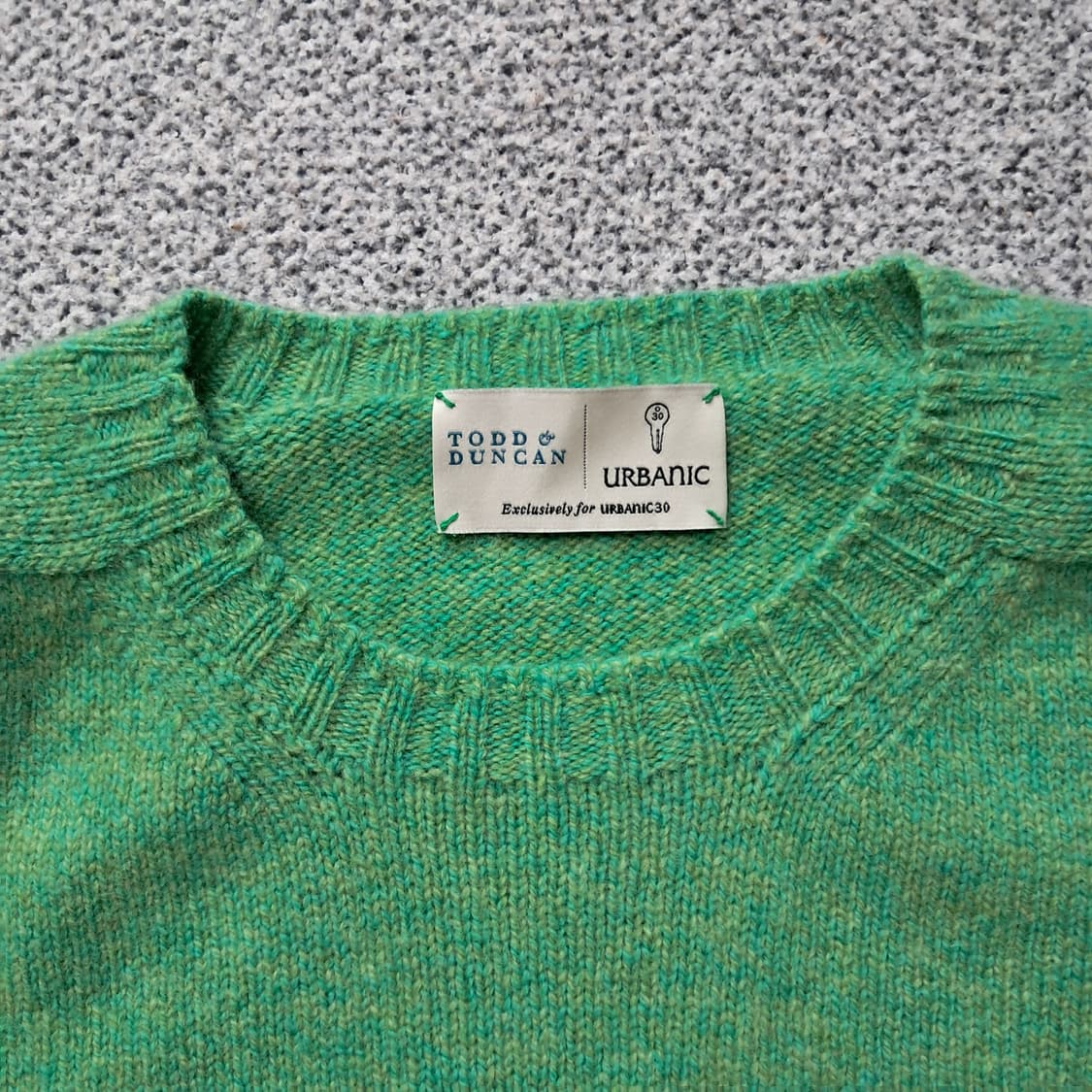 얼바닉30 니트 상품이미지2