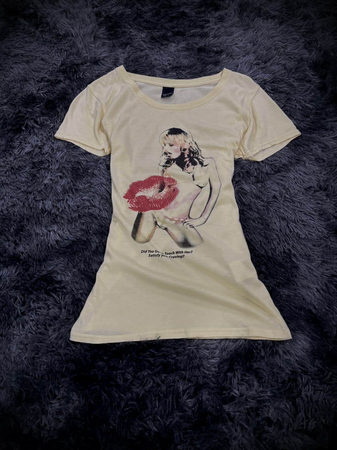 Moussy 연노랑 걸프린팅&레터링 반팔 티셔츠 상품이미지1