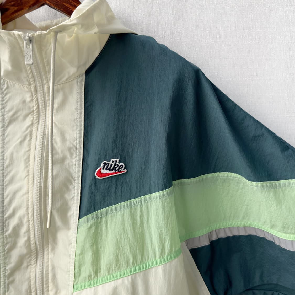 나이키 나일론 후드 바람막이 자켓 그린 XL 상품이미지3