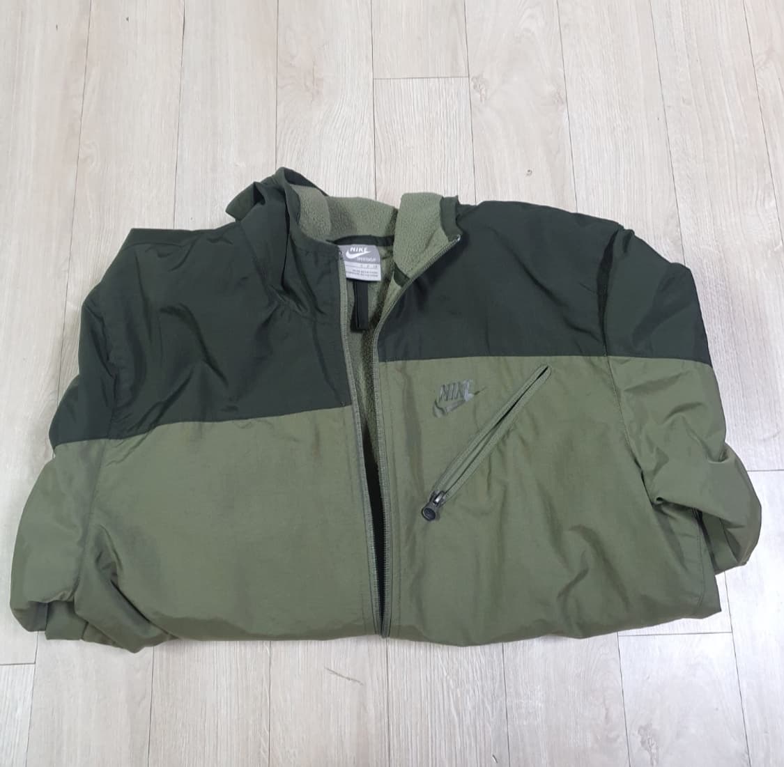 정품 나이키 바람막이 자켓 상품이미지9