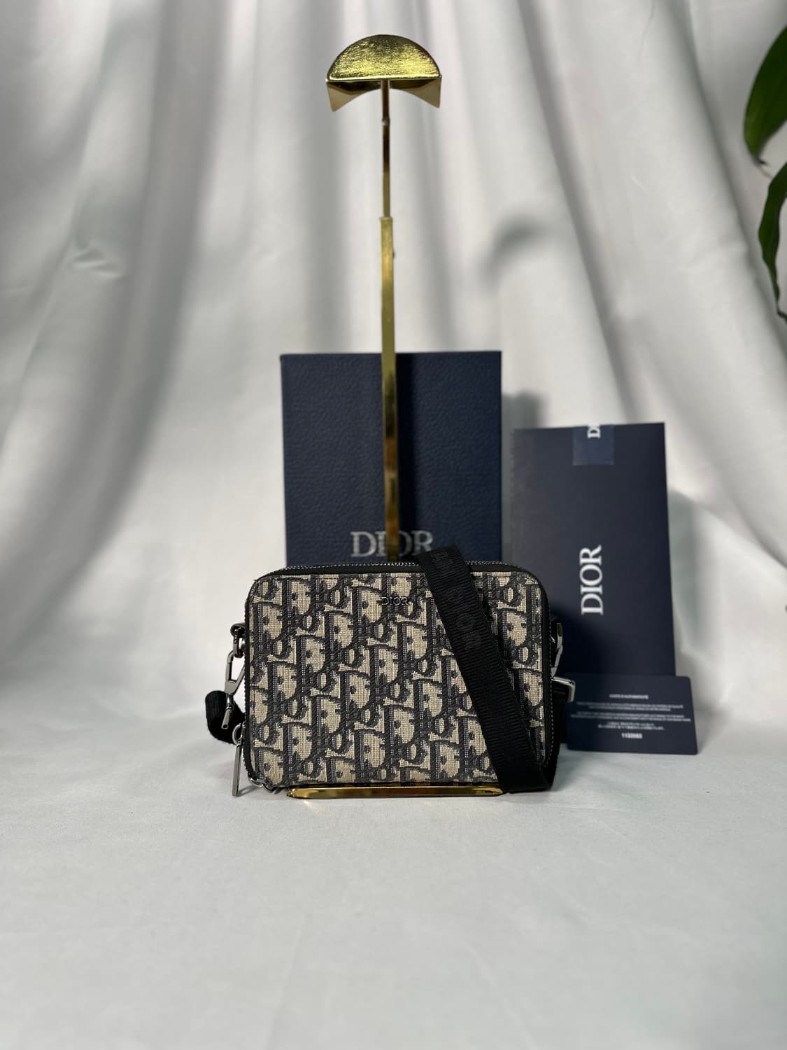디올 오블리크 메신저 파우치 크로스백 상품이미지2