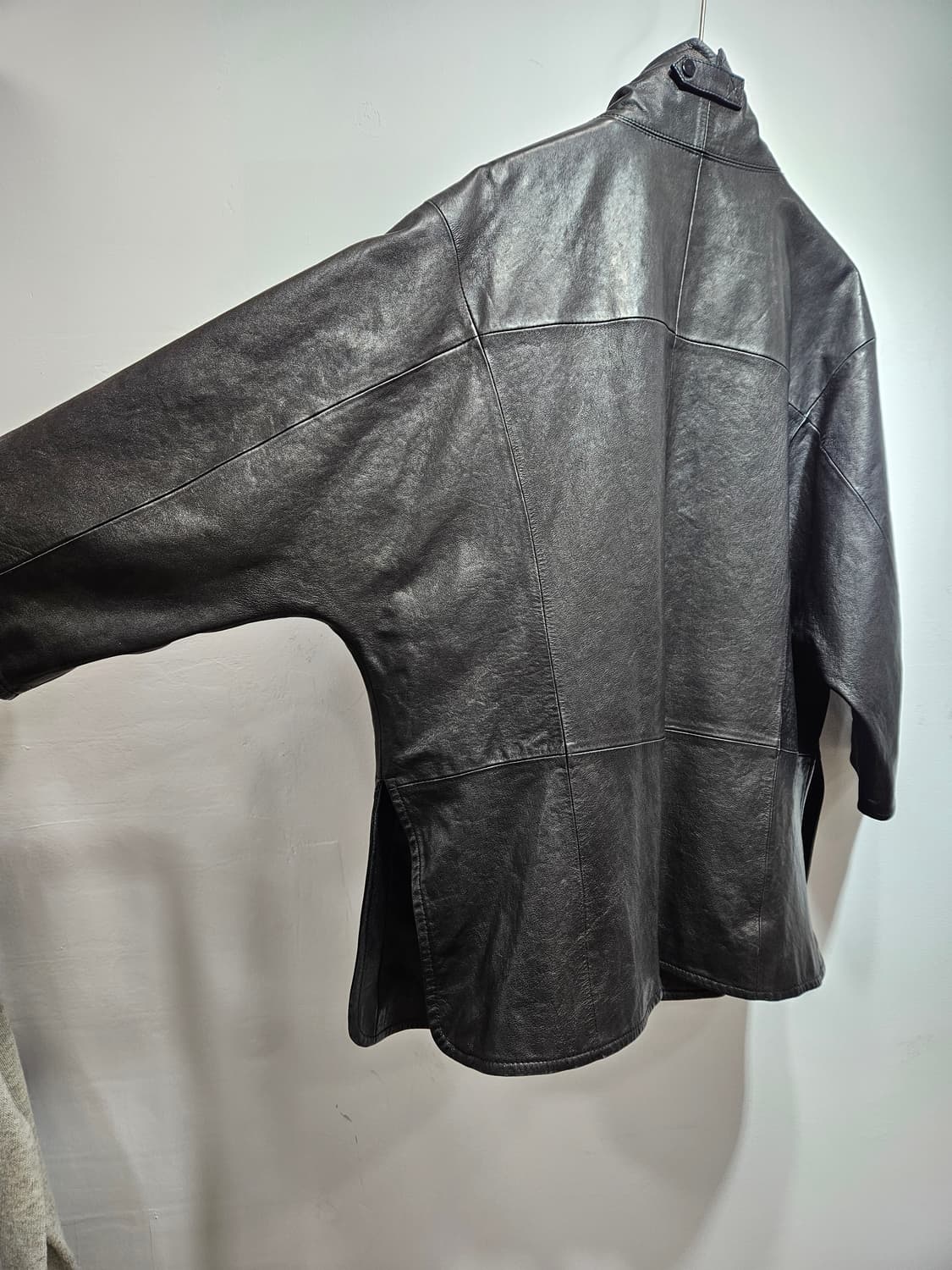 로보(ROBO) 블랙 양가죽 하프 코트 L 상품이미지9