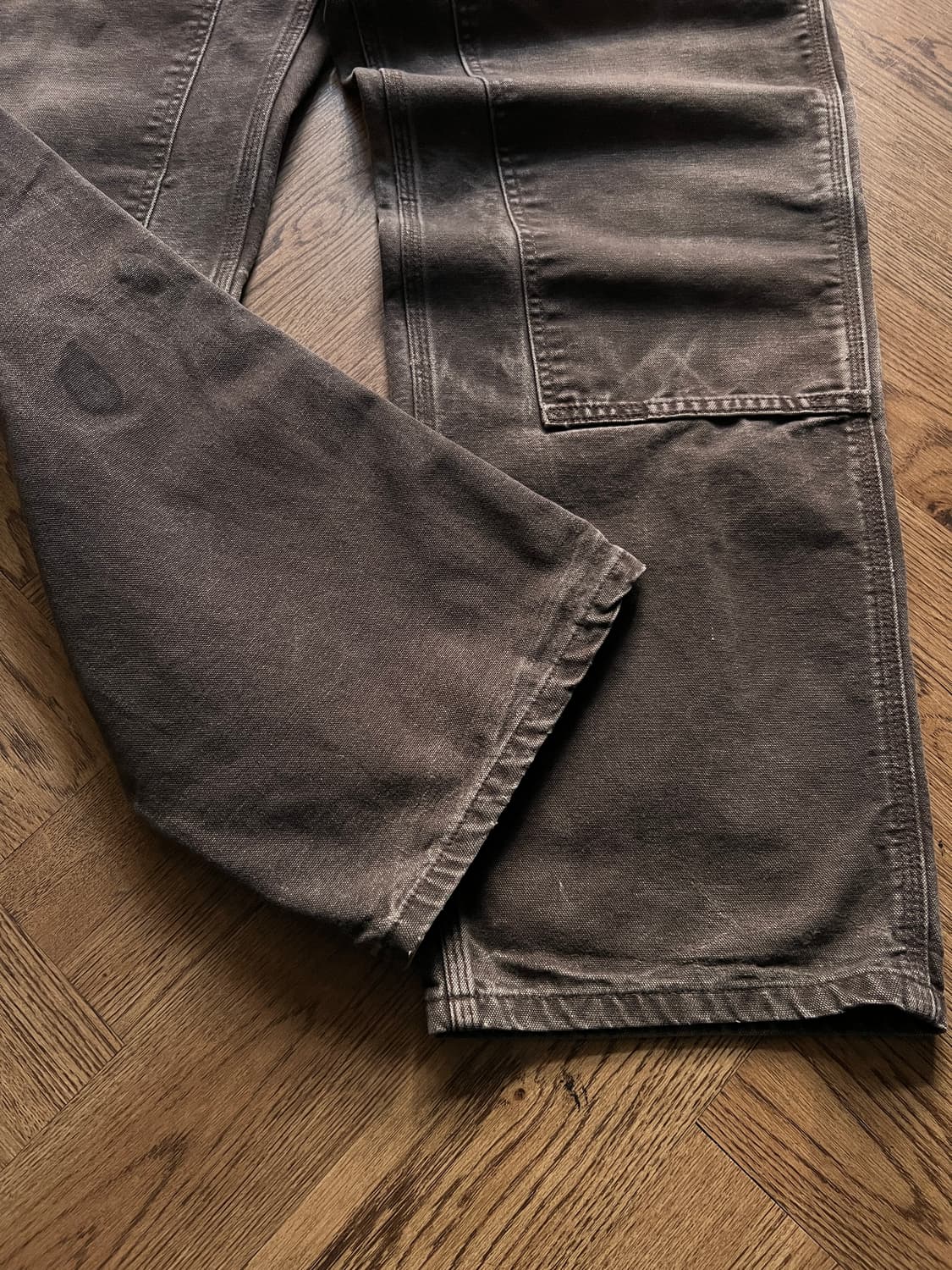 [36]칼하트 USA 하드 페이딩 다크브라운 더블니 워크 팬츠 상품이미지2