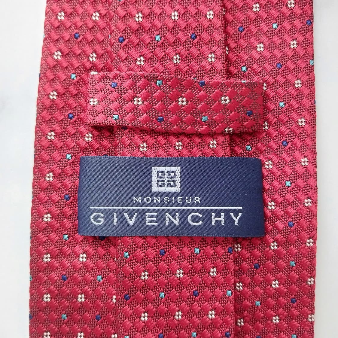 모스키노 실크 옐로 이니셜 자카드 넥타이 8.2cm A+등급 A18858 상품이미지5