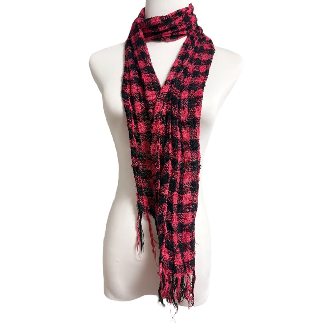 (이체시에눌) 일본 캐캐체 아무깔 핑크 앤블랙 티탄 체크 태슬 머플러  상품이미지1