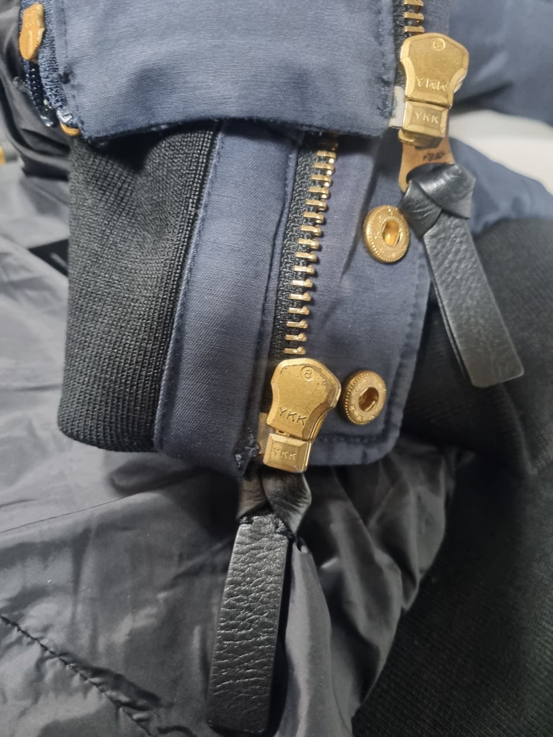 Mackage 맥케이지 딕슨 금장 패딩 점퍼 40사이즈 상품이미지5