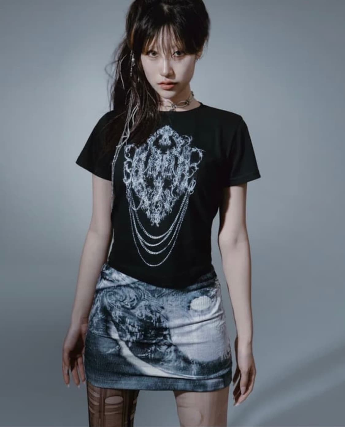 허그유어스킨 체인 크롭 탑 상품이미지1