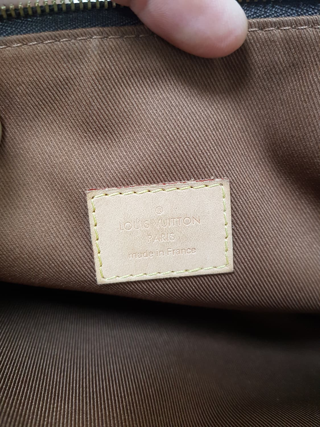[정품] 루이비통 에튀보야주 pm 클러치 상품이미지9