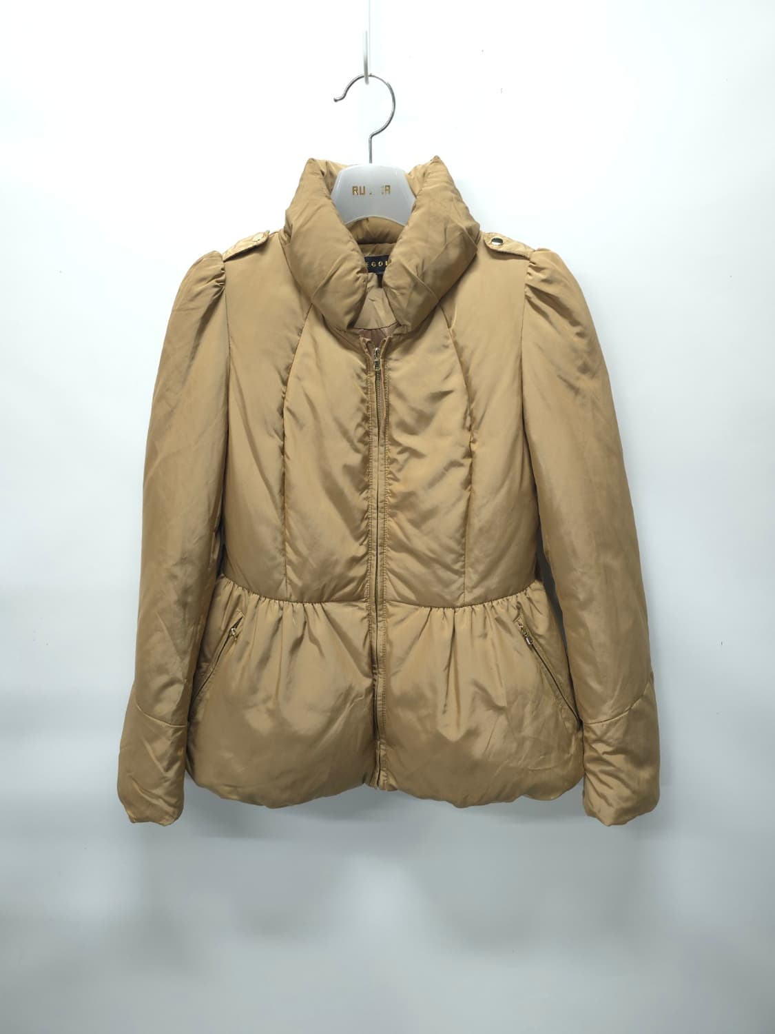 에고이스트 여성 셔링포인트 오리털 숏패딩 상품이미지1