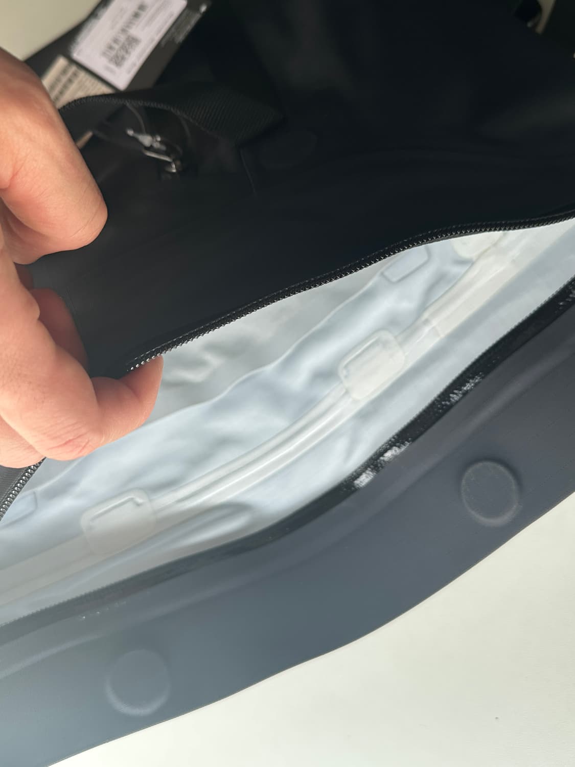 아크테릭스 그렌빌 10 크로스 블랙 (새상품)  상품이미지7