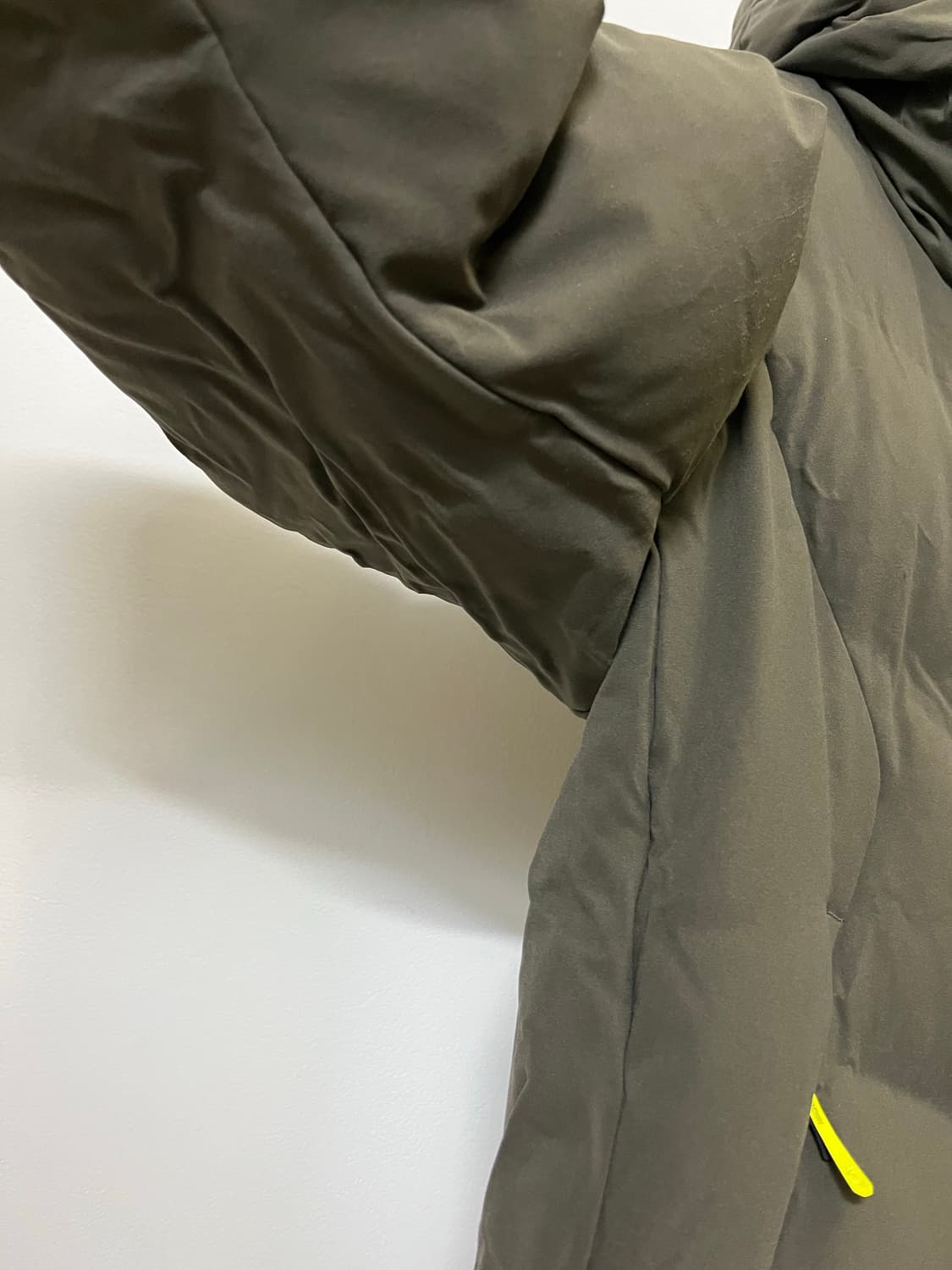 살로몬 패딩 구스 다운 상품이미지5