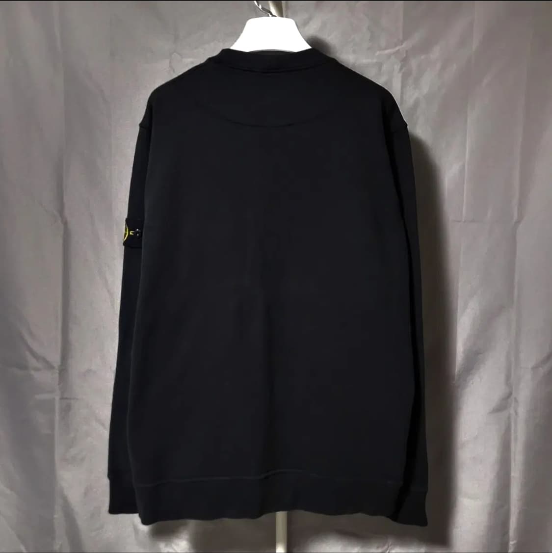 [정품] XXL / 스톤아일랜드 맨투맨 블랙 상품이미지2