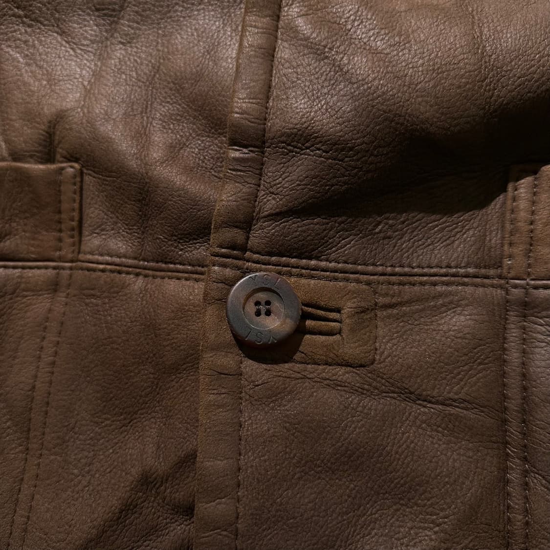 입생로랑 램스킨 양가죽 무스탕 싱글 자켓 상품이미지6