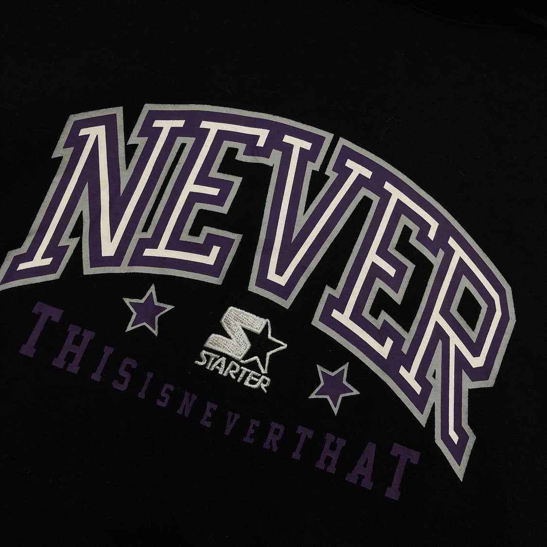 디스이즈네버댓 x 스타터 빅로고 블랙 후드티 상품이미지2