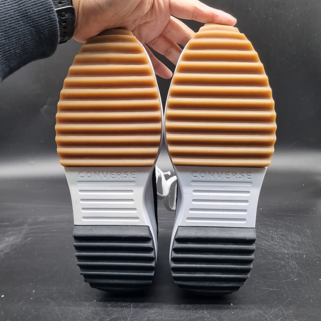 컨버스 런스타하이크 블랙 여성하이탑240 상품이미지3