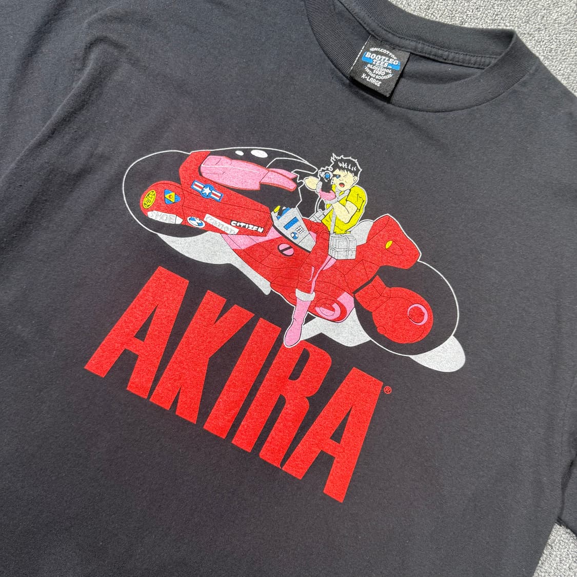 새상품) AKIRA 아키라 알약 프린팅티셔츠 (L/XL) 상품이미지6