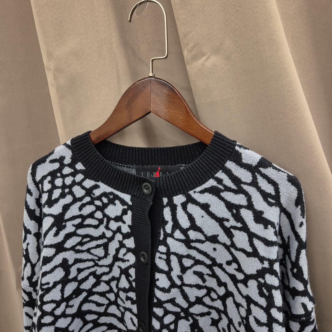 조던 엘리펀트 패턴 가디건 M 상품이미지2