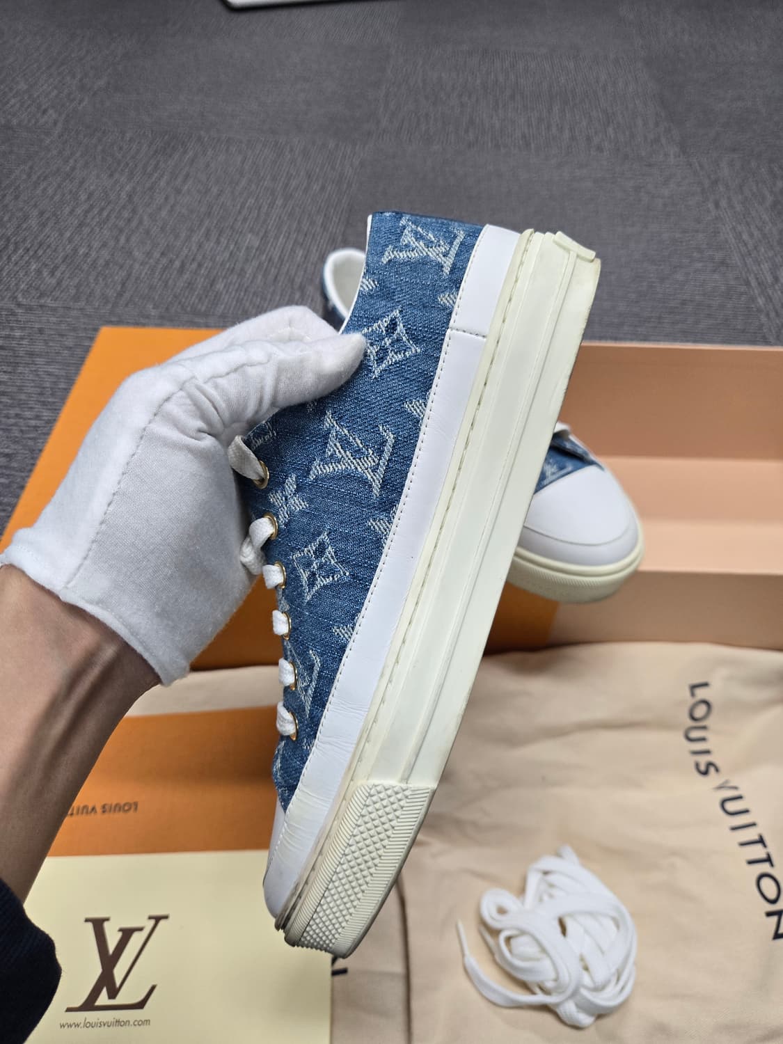 [특가][정품]루이비통 데님 스니커즈 상품이미지2