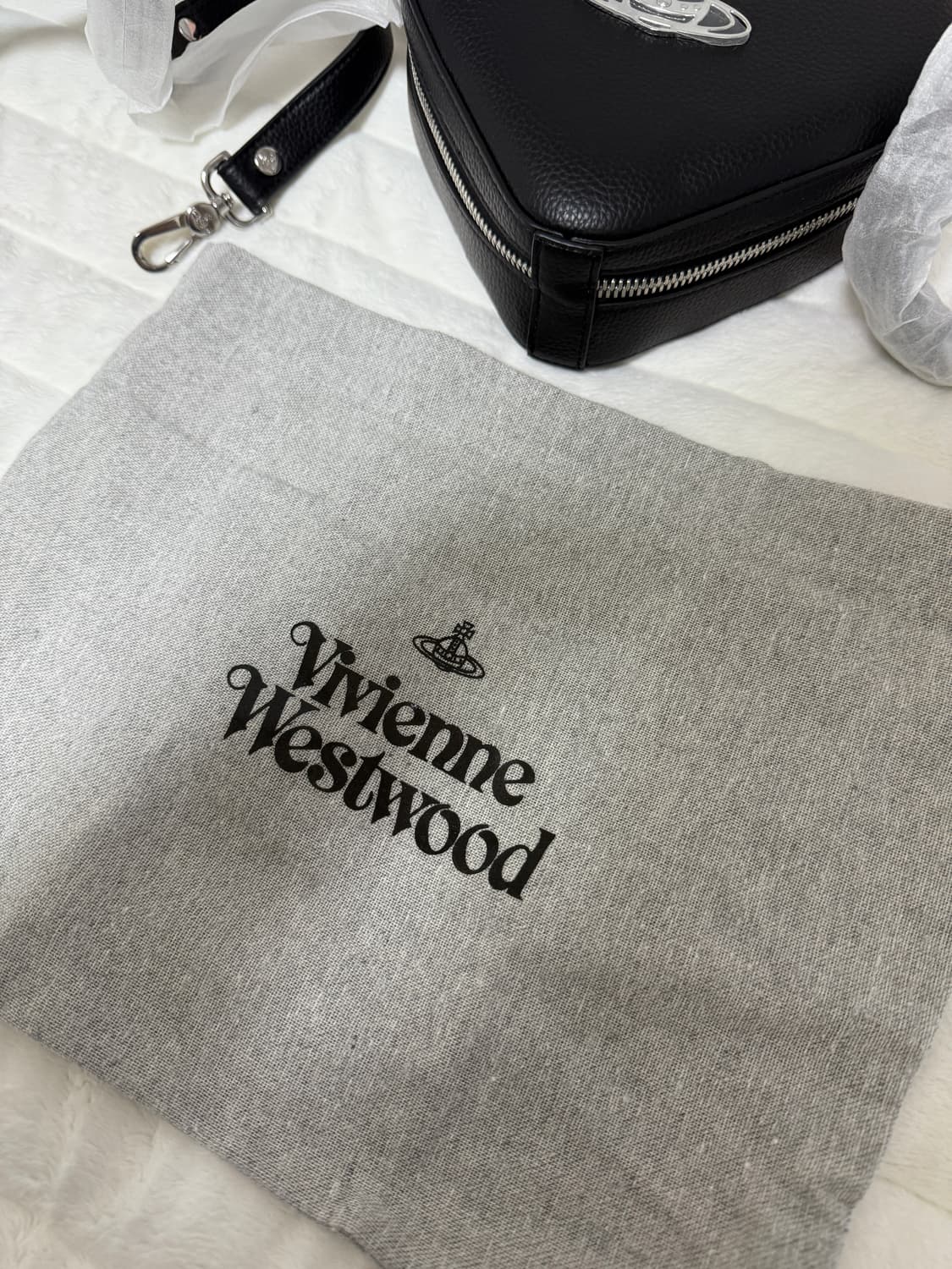 비비안웨스트우드 미니 하트 가죽 백팩 판매 상품이미지6