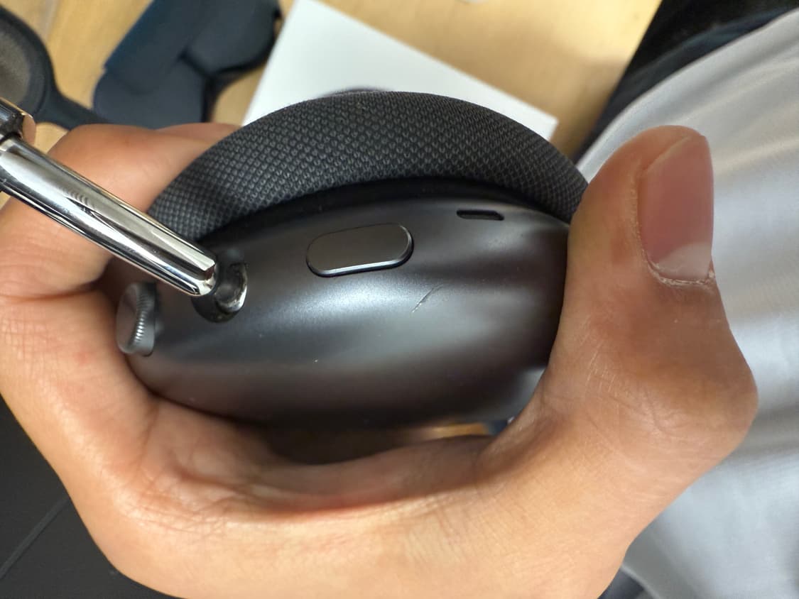 에어팟맥스 스페이스그레이 8핀 상품이미지3