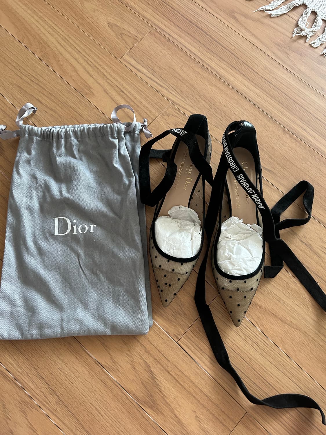 디올 도쿄 한정판 펌프스  상품이미지1