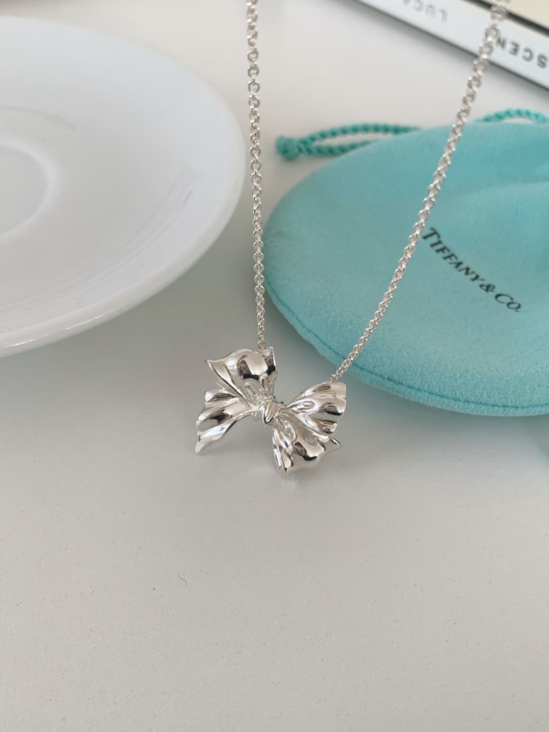 [ 티파니앤코 ]  티파니 라지 보우 리본 목걸이 상품이미지4