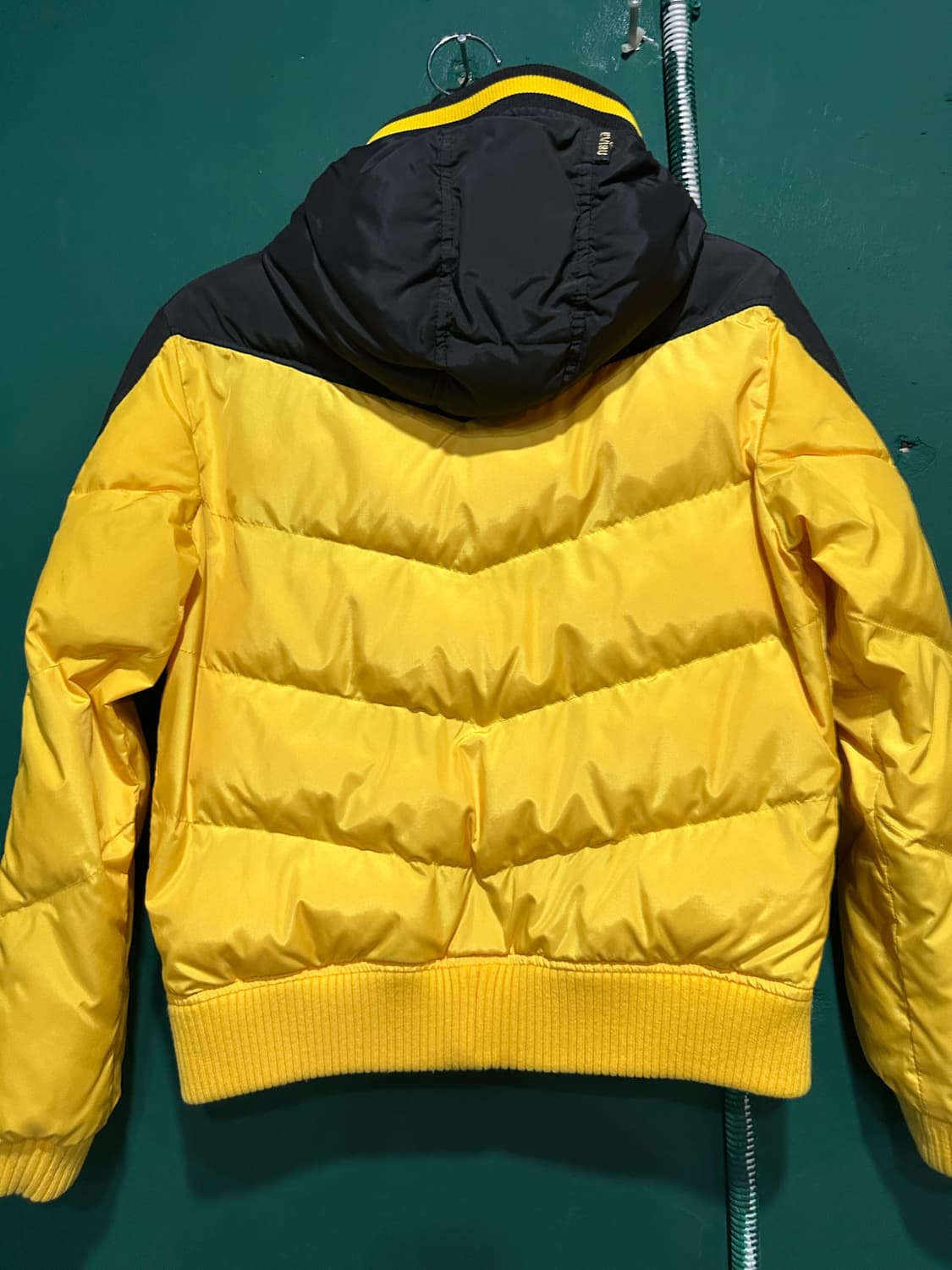 에비수 크롭패딩 옐로우 L 상품이미지5
