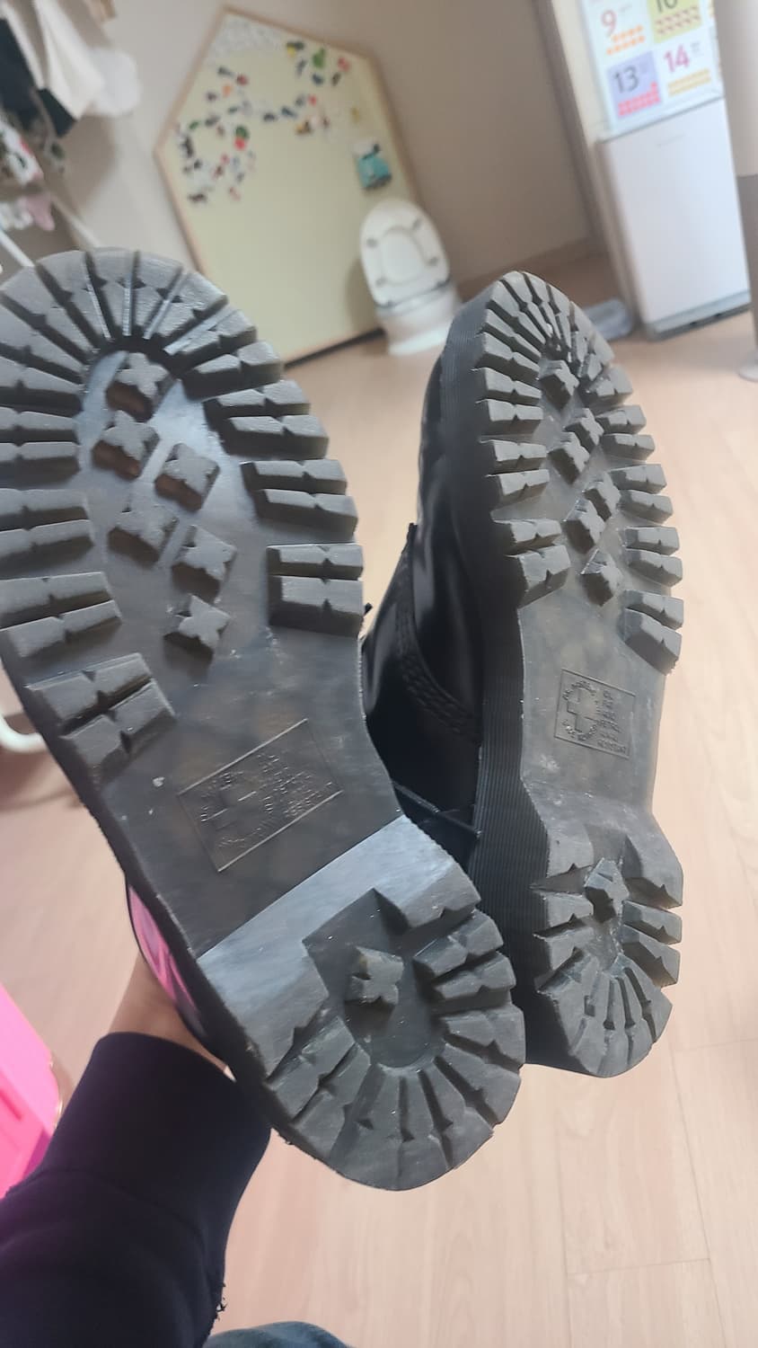 닥터마틴 1460(UK8)(270) 판매합니다 상품이미지5