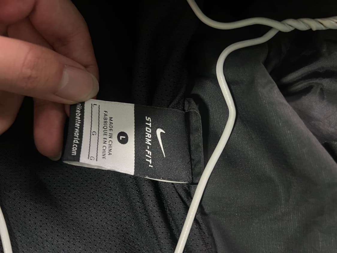 (L) 급처 나이키 맨체스터 유나이티드 바람막이 상품이미지2